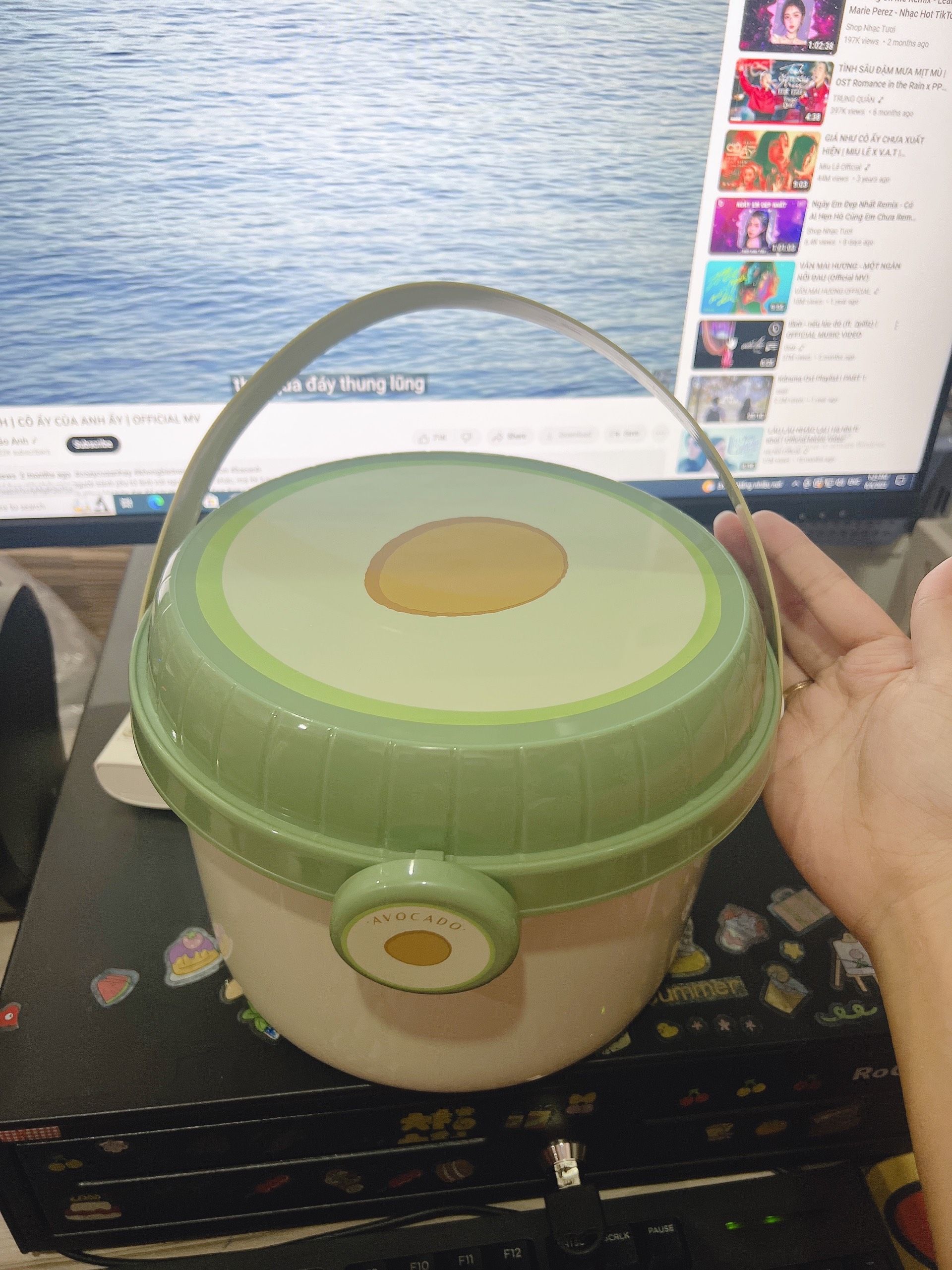 KHĂN ƯỚT GẤU DÂU TẶNG THÙNG SIÊU ĐÁNG YÊU